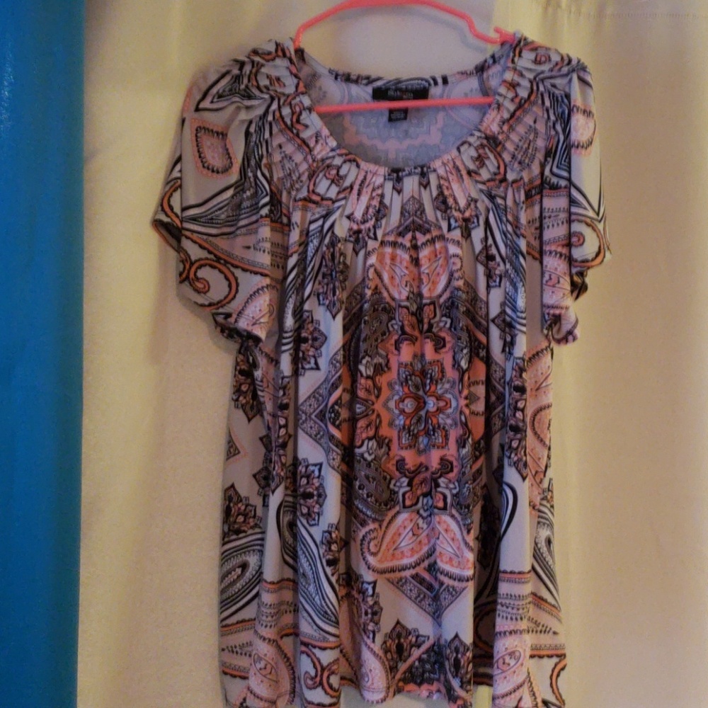 Woman's shirt